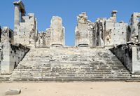 Le site de Didymes en Anatolie. Le chresmographéion. Cliquer pour agrandir l'image dans Adobe Stock (nouvel onglet).