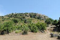 Le site archéologique de Kaunos en Anatolie. L'acropole. Cliquer pour agrandir l'image dans Adobe Stock (nouvel onglet).
