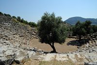 Le site archéologique de Kaunos en Anatolie. L'orchestre du théâtre. Cliquer pour agrandir l'image dans Adobe Stock (nouvel onglet).