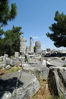 Le site archéologique de Priène en Anatolie. Le temple d'Athéna Polias. Cliquer pour agrandir l'image dans Adobe Stock (nouvel onglet).