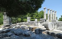 Le site archéologique de Priène en Anatolie. Le temple d'Athéna Polias. Cliquer pour agrandir l'image dans Adobe Stock (nouvel onglet).