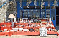 Le site de Didymes en Anatolie. Boutique de souvenirs près du temple. Cliquer pour agrandir l'image.