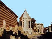 Le quartier résidentiel d'Éphèse en Anatolie. Reconstitution en 3D de l'Octogone. Cliquer pour agrandir l'image.