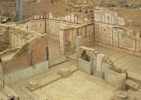 Le quartier résidentiel d'Éphèse en Anatolie. Fresque des Muses de la demeure n° 3 de l'îlot n° 2 (auteur Rita1234). Cliquer pour agrandir l'image.