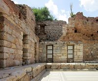 Le quartier du théâtre d'Éphèse en Anatolie. Intérieur de la bibliothèque de Celsus. Cliquer pour agrandir l'image.