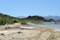 Le site archéologique d'Héraclée en Anatolie. La rive orientale du lac de Bafa. Cliquer pour agrandir l'image.