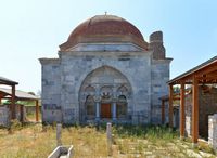 La ville de Didim en Anatolie. La mosquée Ilyas Bey près de Milet. Cliquer pour agrandir l'image.
