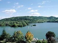 Lac d'Aydat. Cliquer pour agrandir l'image.