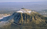 Le Puy de Dôme en Auvergne. enneigé. Cliquer pour agrandir l'image.