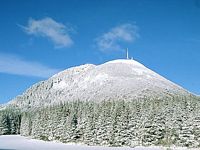 Le Puy de Dôme en Auvergne. enneigé. Cliquer pour agrandir l'image.