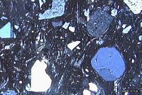 Rhyolite. En lpa. Cliquer pour agrandir l'image.