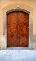 The southwest of the old town of Palma - close the door Can Marques. Click to enlarge the image in Adobe Stock (new tab).