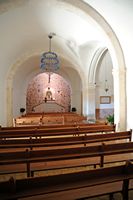 Le village d'Alquéria Blanca à Majorque. La chapelle du sanctuaire Notre-Dame de la Consolation. Cliquer pour agrandir l'image dans Adobe Stock (nouvel onglet).