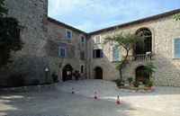 Le domaine de Son Marroig à Majorque. Façade. Cliquer pour agrandir l'image dans Adobe Stock (nouvel onglet).