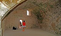 L'île de Cabrera à Majorque. Salle de garde du château de Cabrera. Cliquer pour agrandir l'image.
