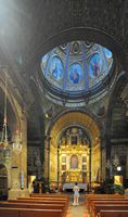 Le monastère de Lluc à Majorque. Nef de la basilique de Lluc. Cliquer pour agrandir l'image.