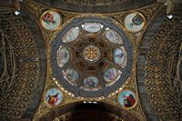Le monastère de Lluc à Majorque. Dôme de la basilique de Lluc. Cliquer pour agrandir l'image.