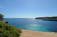 Le Parc naturel de Mondragó à Majorque. Cala Mondragó et la Punta de Ses Blanquer. Cliquer pour agrandir l'image.