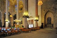 Cathedral of Palma de Mallorca - Grand Portal. Click to enlarge the image.