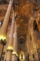 The Cathedral of Palma - Nave north side. Click to enlarge the image.