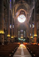 Cathedral of Palma de Mallorca - Central Nave. Click to enlarge the image.