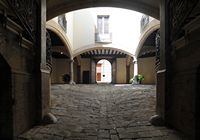 Palma western Born - Patio de Casal Solleric. Click to enlarge the image.