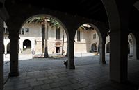The Almudaina Palace in Palma de Mallorca - Place d'Armes. Click to enlarge the image.