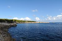 Le village de Cala Rajada à Majorque. La Punta d'es Farayós. Cliquer pour agrandir l'image.
