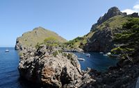 Le village de Sa Calobra à Majorque. Crique de Sa Calobra. Cliquer pour agrandir l'image.