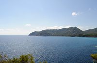 Les Grottes d'Artà à Majorque. La vue sur le baie de Canyamel. Cliquer pour agrandir l'image.