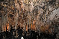 Les Grottes d'Artà à Majorque. La salle des Colonnes. Cliquer pour agrandir l'image.