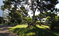 Le village de Costa dels Pins à Majorque. Les jardins de l'hôtel Punta Rotja. Cliquer pour agrandir l'image.