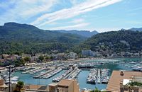 Le village de Port de Sóller à Majorque. Le port de Sóller. Cliquer pour agrandir l'image.