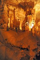 Les grottes du Dragon à Majorque. Cliquer pour agrandir l'image.