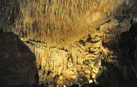 Les grottes du Dragon à Majorque. Cliquer pour agrandir l'image.