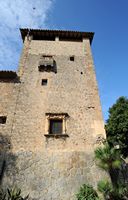 Le domaine de Son Marroig à Majorque. La tour. Cliquer pour agrandir l'image.
