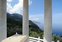 Le domaine de Son Marroig à Majorque. Le temple. Cliquer pour agrandir l'image.