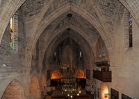 The town of Alcudia in Majorca - The nave of the church of Saint-Jacques. Click to enlarge the image.