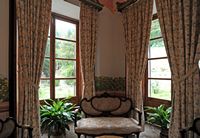 His Florentine living Granja Esporles. Click to enlarge the image.
