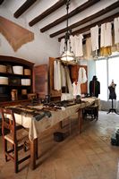Sa Granja de Esporles à Majorque. Lingerie. Cliquer pour agrandir l'image.