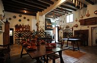 Sa Granja de Esporles à Majorque. Cuisine. Cliquer pour agrandir l'image.