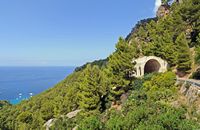 La ville d'Estellenc à Majorque. Mirador Ricardo Roca. Cliquer pour agrandir l'image.