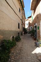 La ville de Fornalutx à Majorque. Rue de Fornalutx. Cliquer pour agrandir l'image.