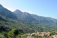 La ville de Fornalutx à Majorque. Fornalutx. Cliquer pour agrandir l'image.