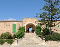 The Sanctuary of Monti-sion Porreres Mallorca - Portal sanctuary. Click to enlarge the image.