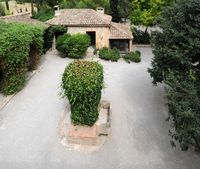 La finca Els Calderers de Sant Joan à Majorque. Cour et citerne. Cliquer pour agrandir l'image.