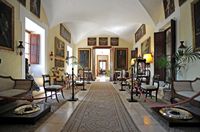 La ville de Sant Joan à Majorque. Le salon de réception du manoir d'Els Calderers. Cliquer pour agrandir l'image.
