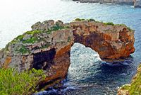 City Santanyi Mallorca - The arch of Es PONTAS (author Kano Photo). Click to enlarge the image.