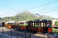 La ville de Sóller à Majorque. Tramway. Cliquer pour agrandir l'image.