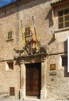 City Sineu Mallorca - Gate Minimes Monastery (author Inge Brauneis). Click to enlarge the image in Flickr (new tab).